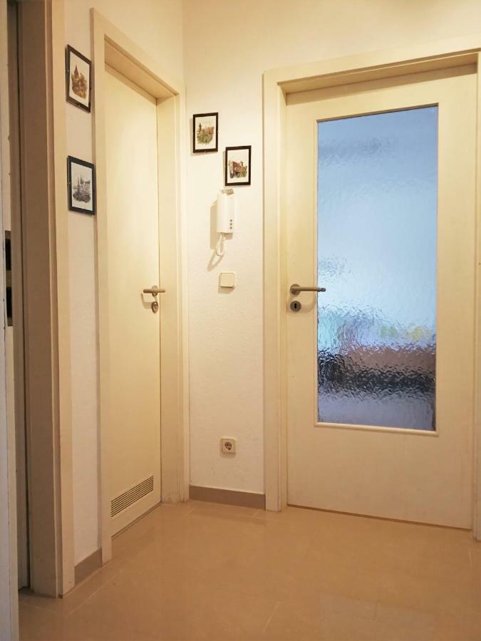 Quiet City-apt, 4min City-center, 18min Fair Nuernberg!!! * Nürnberg
