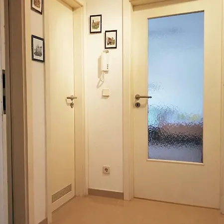 Quiet City-Apt, 4Min City-Center, 18Min Fair Nuernberg!!! Buitenkant foto